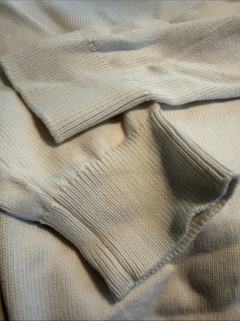 Banana Republic Cream Crew Neck Sweater